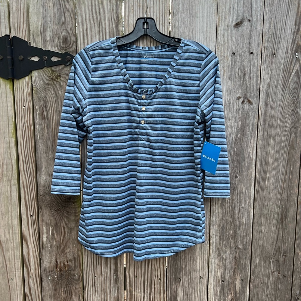 COLUMBIA Walkabout Hensley Blue Striped Top Women’s Small NWT NEW
